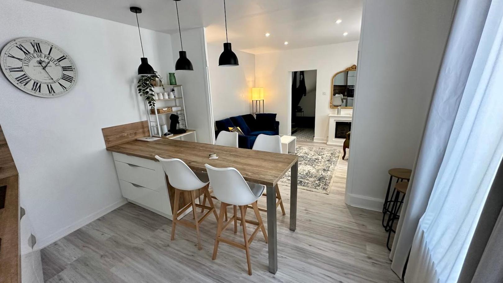 Maison Cosy A Vichy Extérieur photo